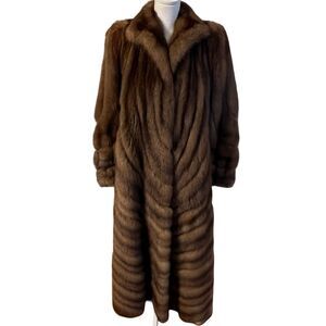 Russian Sable Fur Coat Size M Full Length Genuine Natural Directional Womens